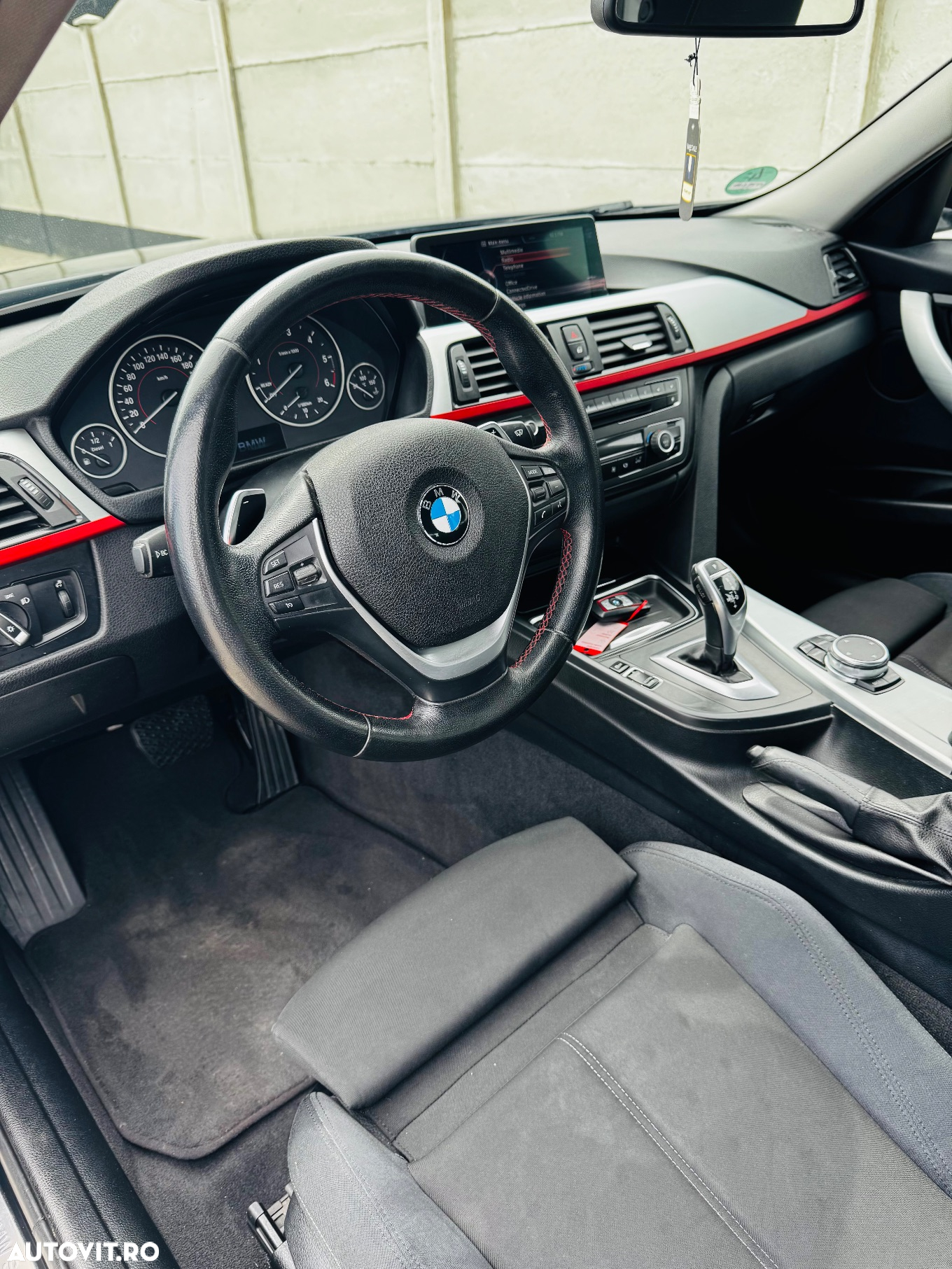 BMW Seria 3 320d Aut. Sport Line - 8