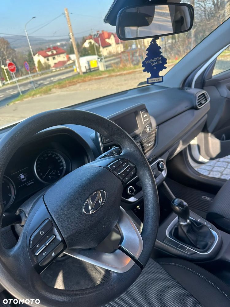 Hyundai i30 1.4 Classic + - 20