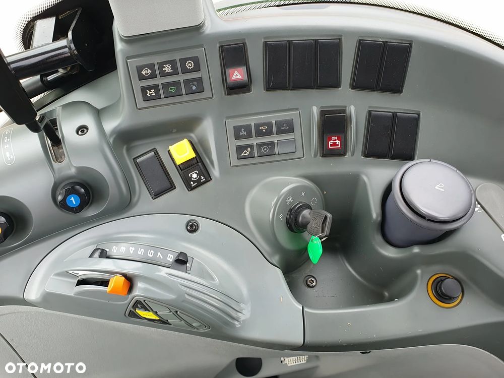 Claas Arion 410 CIS - 13