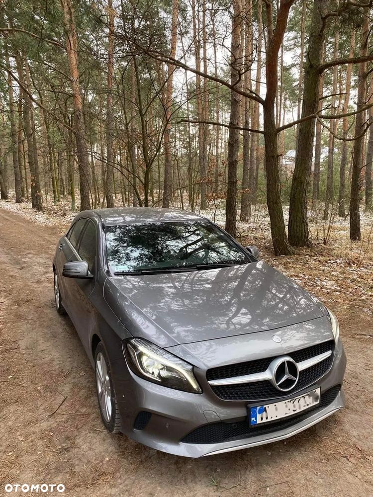 Mercedes-Benz Klasa A 180 7G-DCT Style - 25