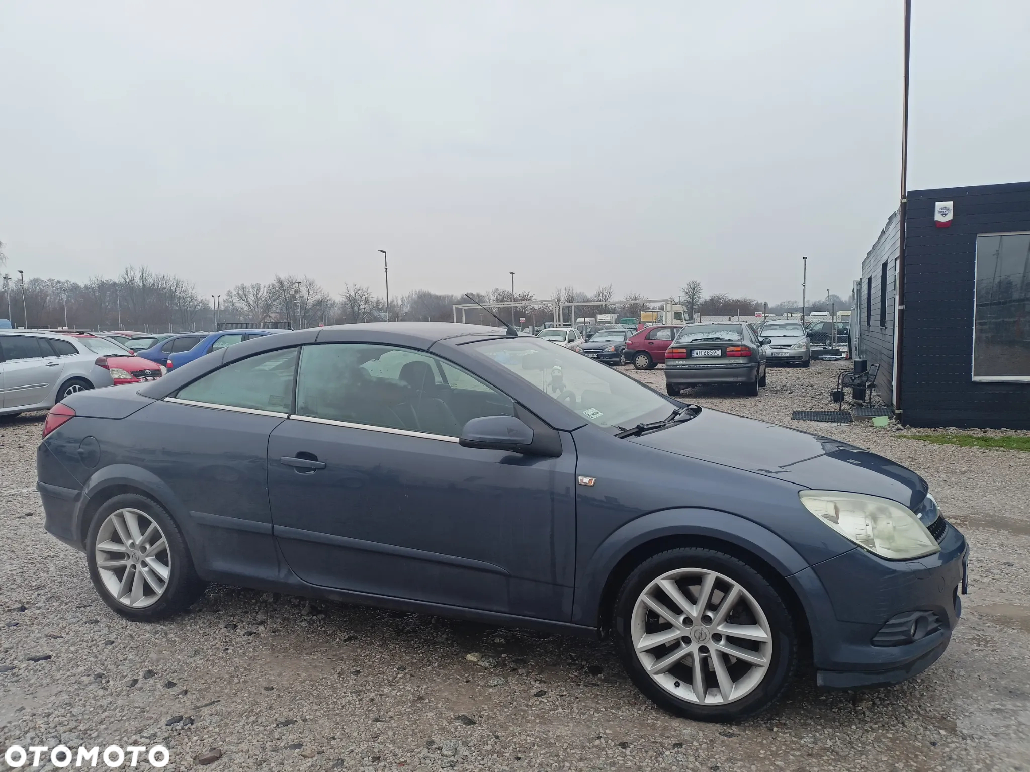 Opel Astra TwinTop 2.0 T Cosmo - 6