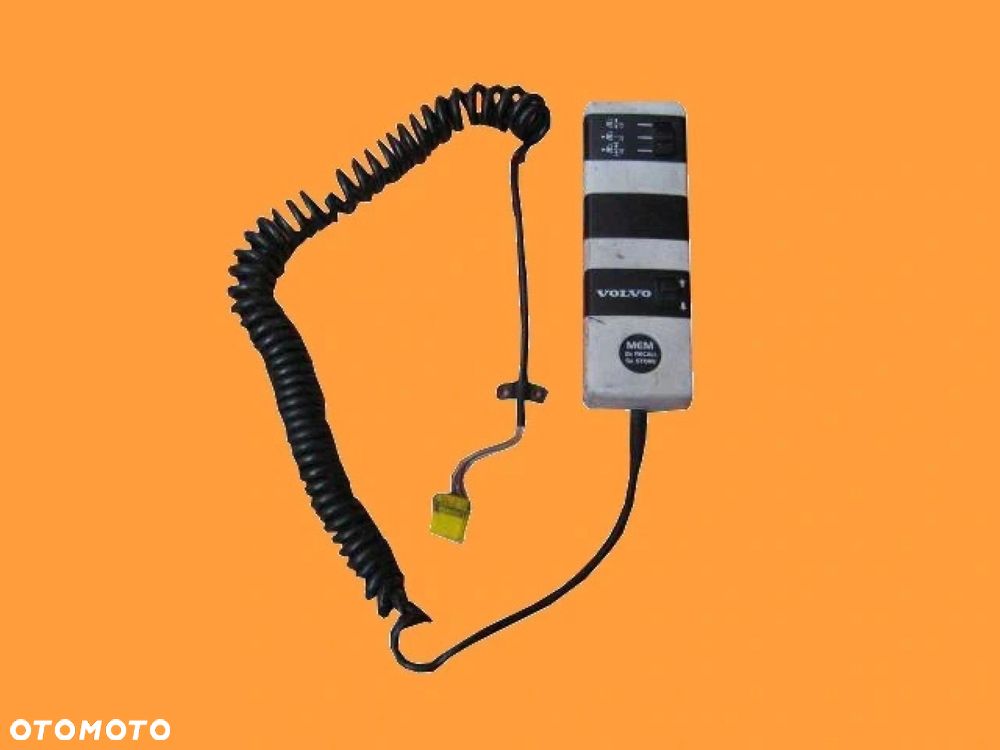 VOLVO FH4- PILOT STEROWANIA PODUSZEK - 1