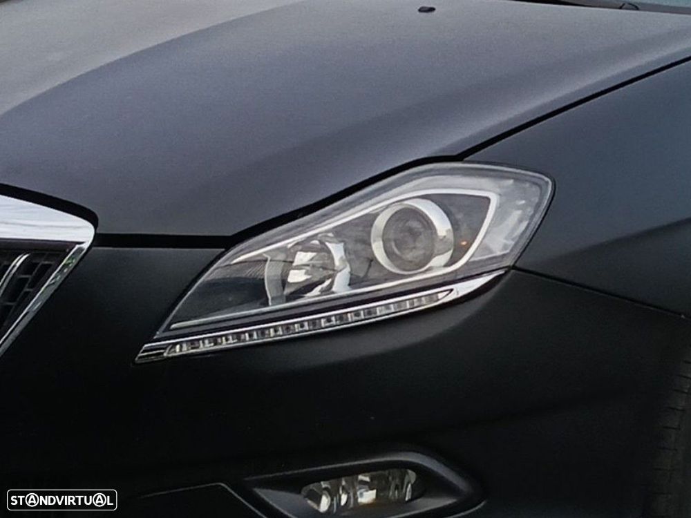 Lancia Delta 1.6 M-Jet Platino - 17