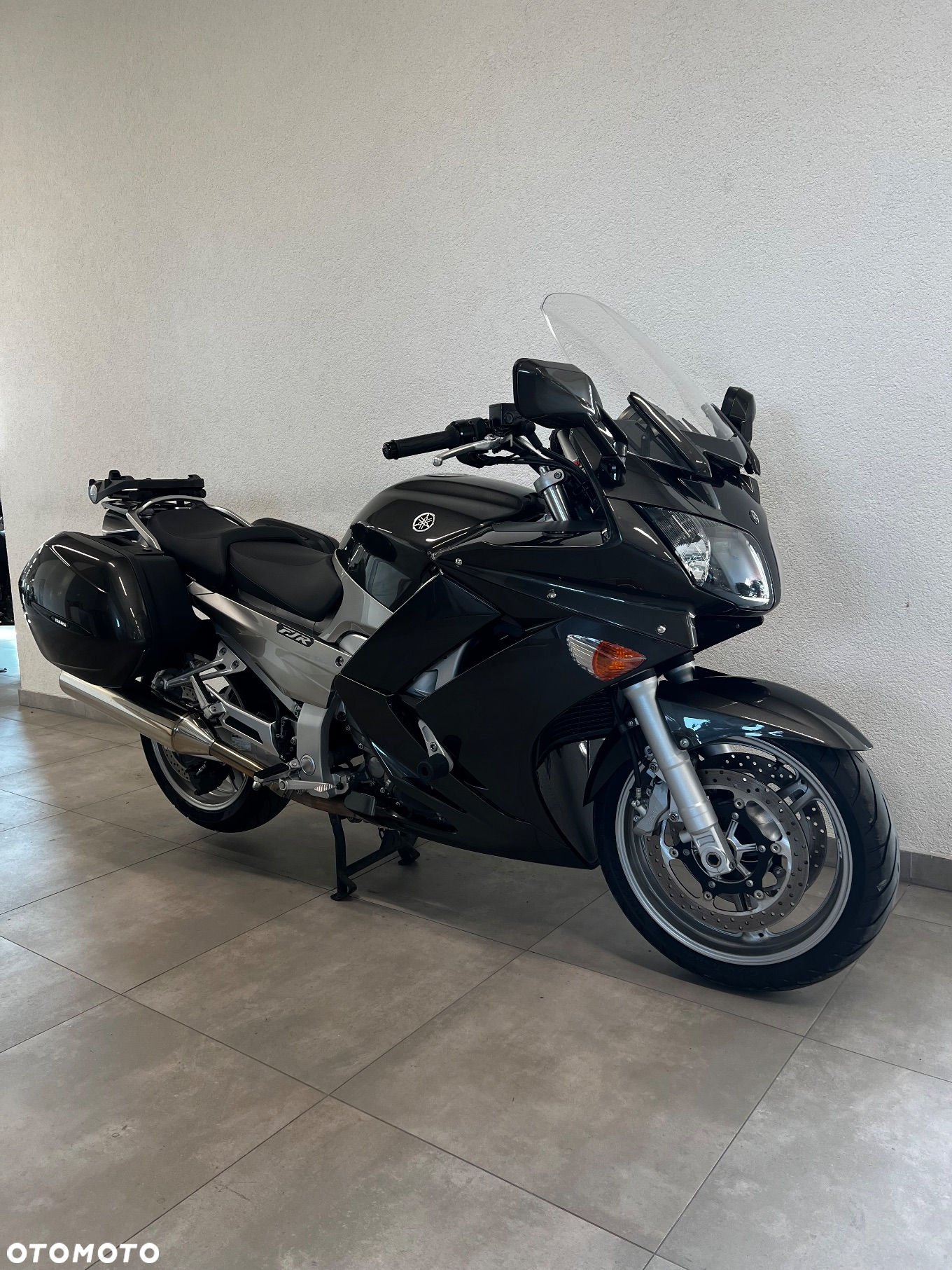Yamaha FJR - 4