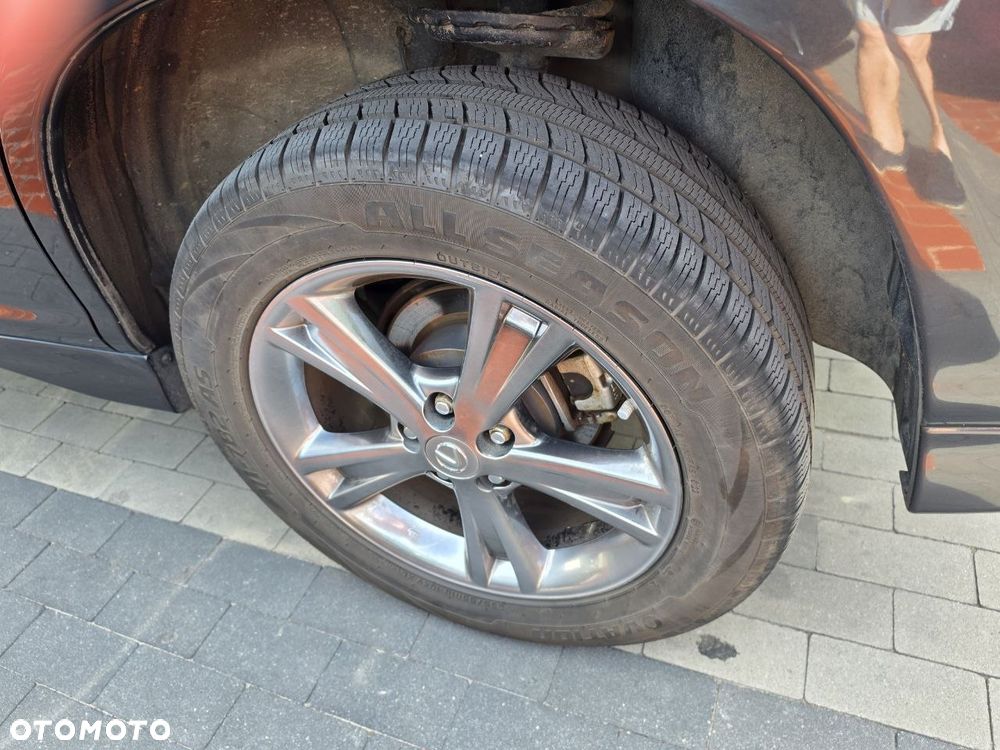 Lexus RX - 5