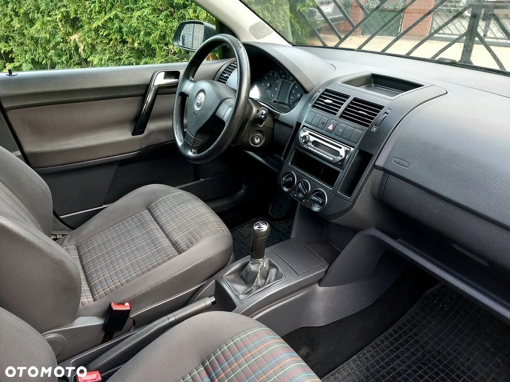 Volkswagen Polo 1.2 - 27