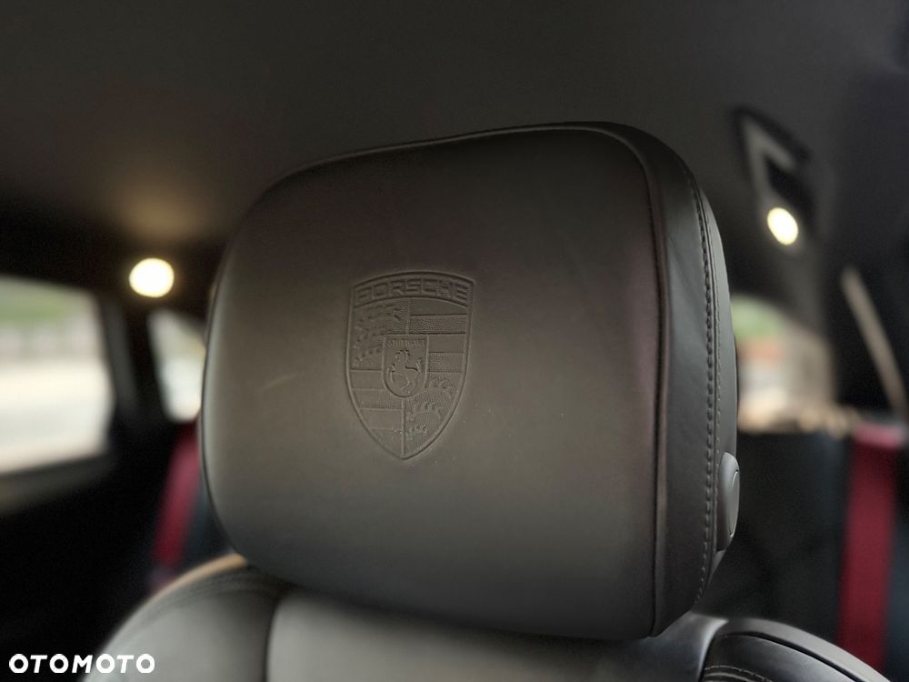 Porsche Macan S - 36