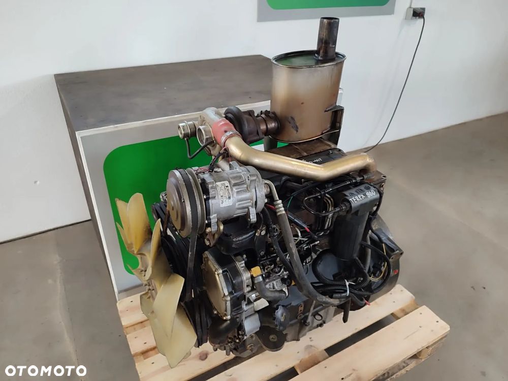 Silnik 1104D-44T TEREX 860 - 8