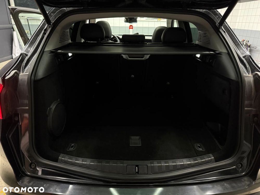Alfa Romeo Stelvio - 23