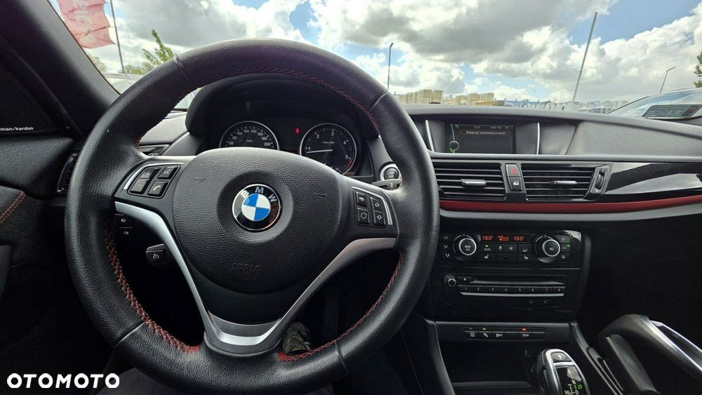 BMW X1 - 10
