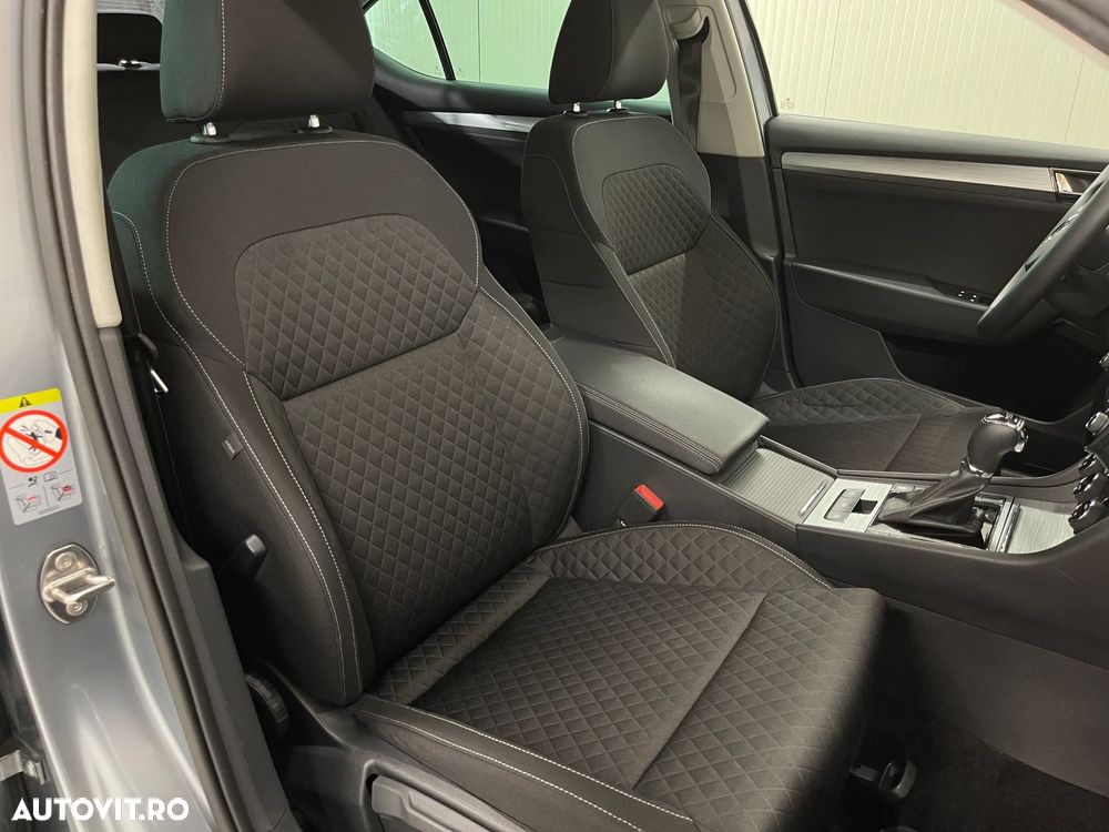 Skoda Superb 2.0 TDI DSG Ambition - 9