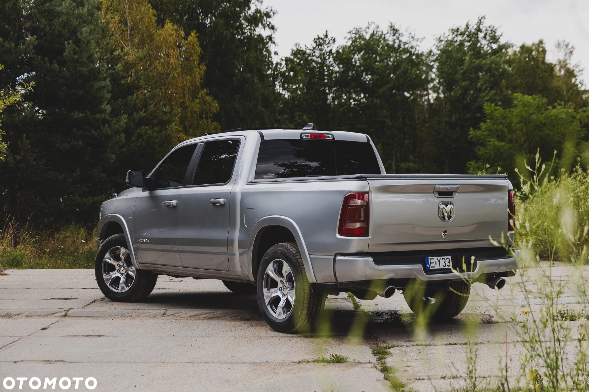 Dodge RAM 1500 5.7 4x4 - 5