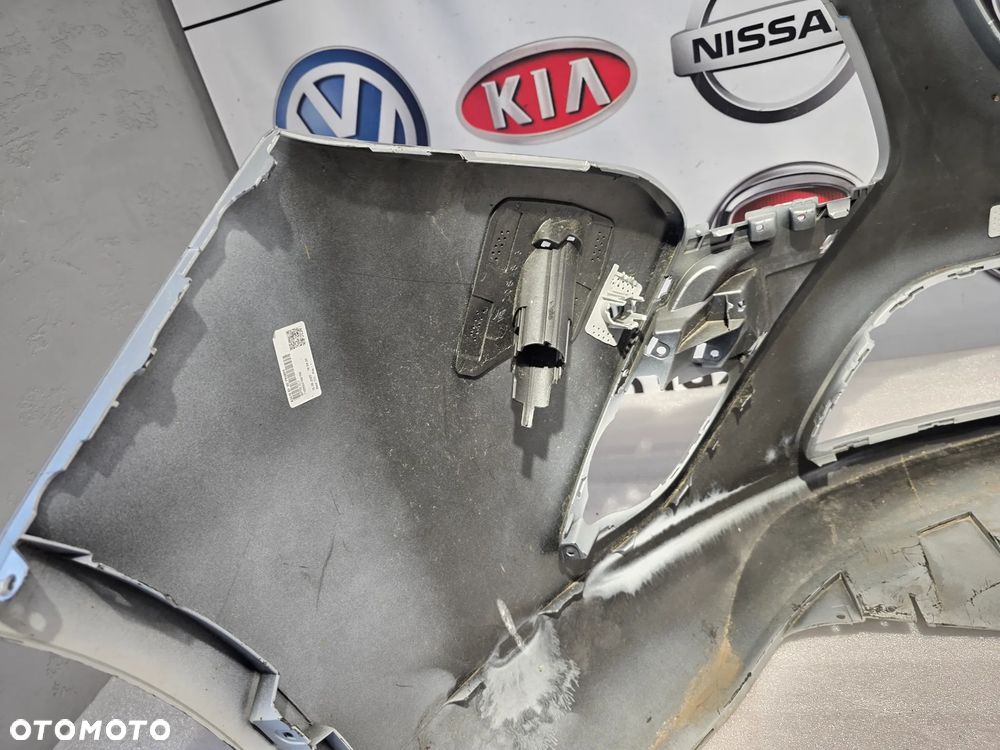 OPEL ZAFIRA C 11- ZDERZAK PRZEDNI PRZÓD KOLOR SREBRNY NA SPRYSKI + 4xPDC NR 13300485 NR AUKCJI NZ2153 - 28