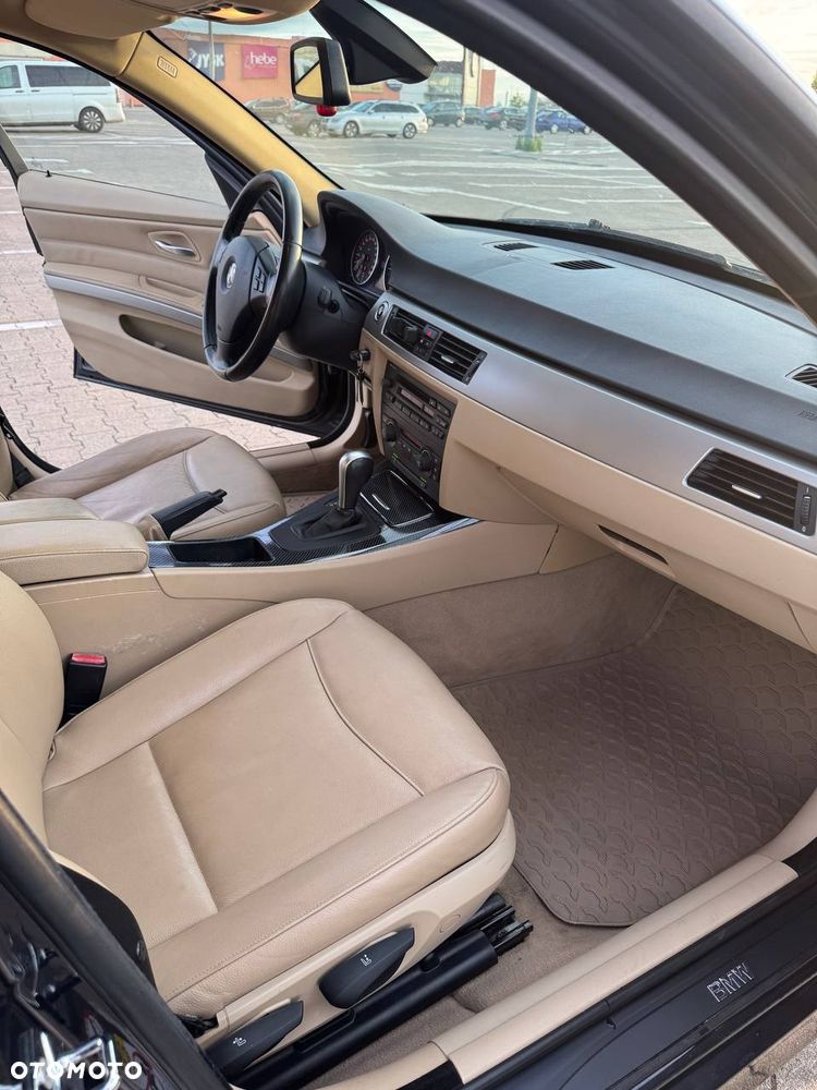 BMW Seria 3 320d DPF - 6