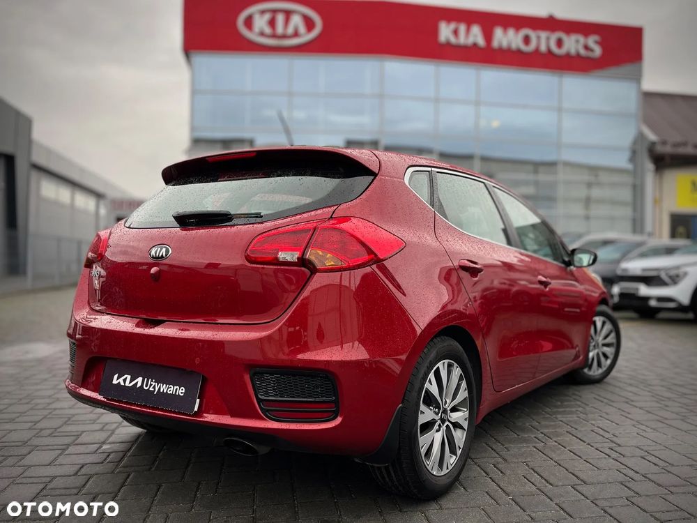 Kia Ceed Cee'd 1.6 GDI L - 5