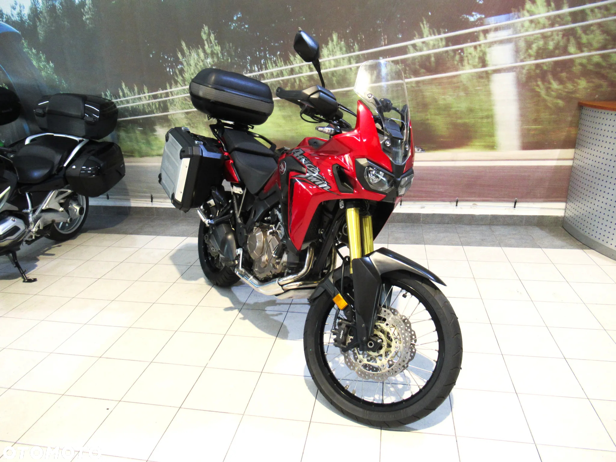 Honda CRF - 9
