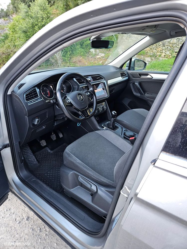 VW Tiguan 2.0 TDI Confortline - 8