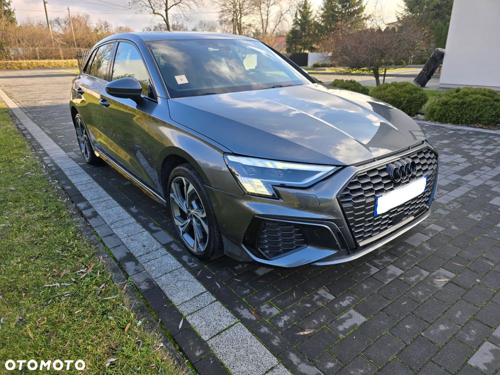 Audi A3 Sportback 35 TDI S Line S tronic - 4