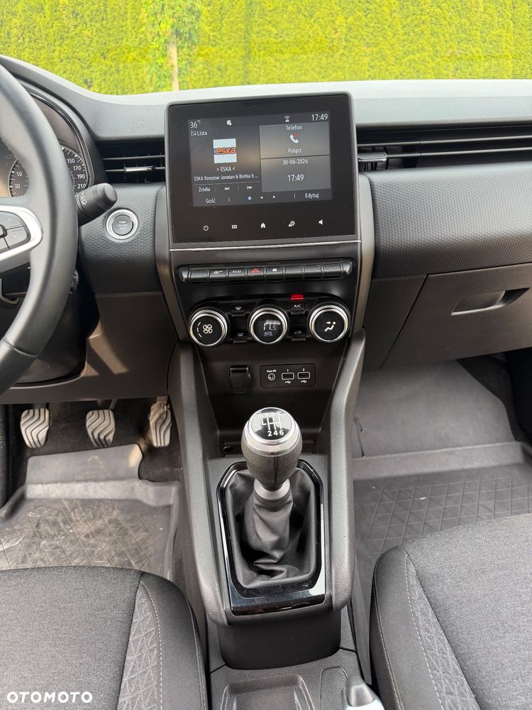 Renault Clio TCe 90 INTENS - 12