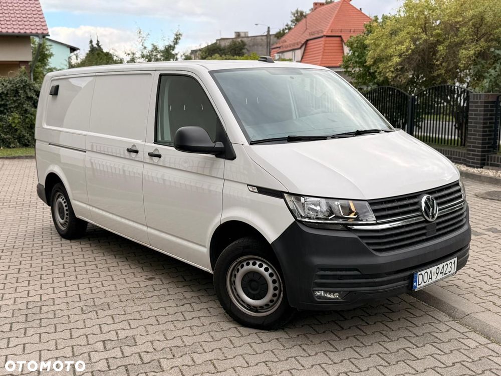 Volkswagen Transporter - 1