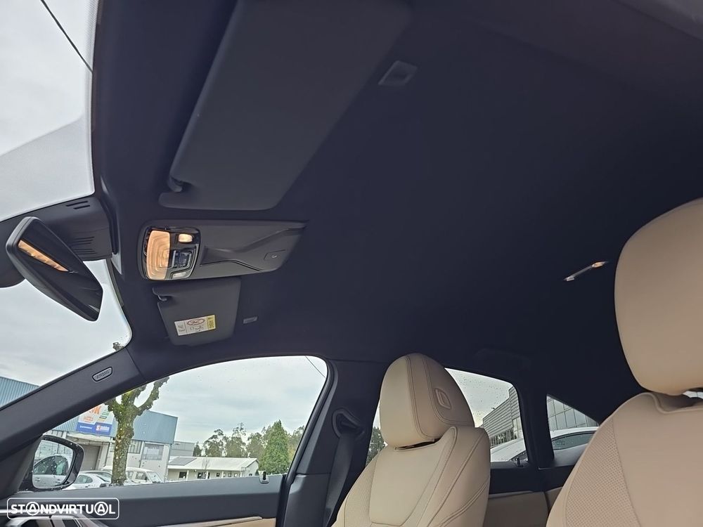 BMW i4 eDrive40 - 16