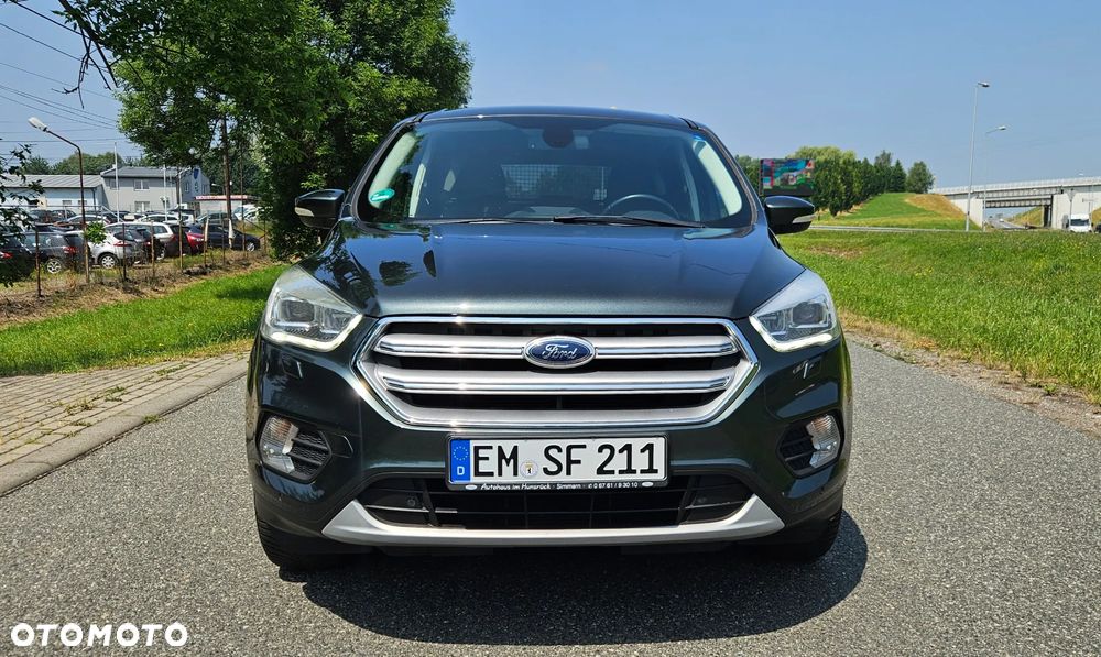 Ford Kuga - 2