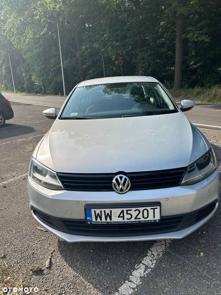 Volkswagen Jetta 1.2 TSI Trendline - 1