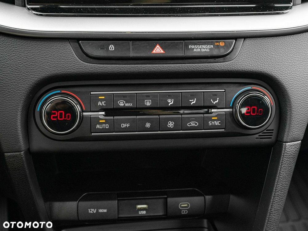 Kia Ceed 1.5 T-GDI M - 20