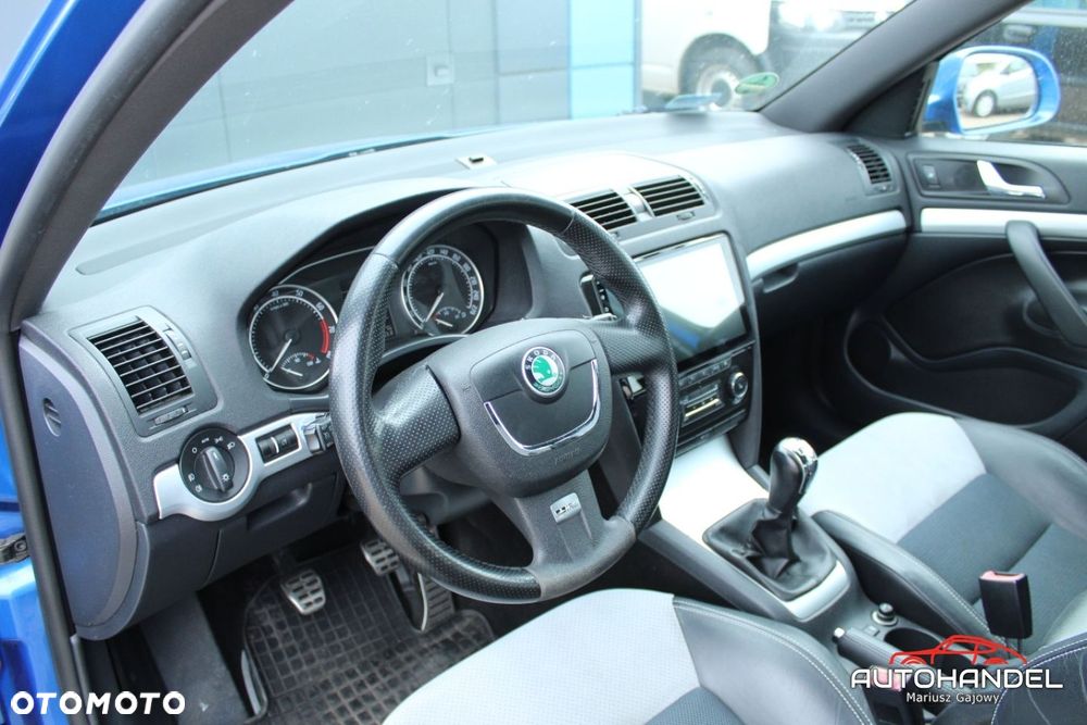 Skoda Octavia - 10