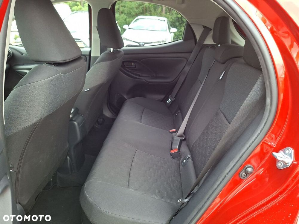 Toyota Yaris Hybrid 1.5 Style - 12