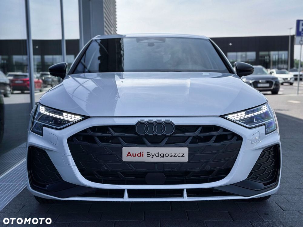 Audi A3 Sportback - 4