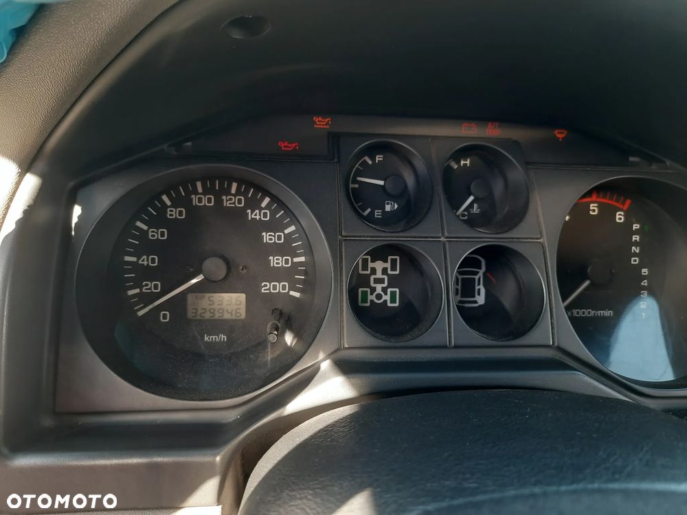 Mitsubishi Pajero 3.2 DID - 12