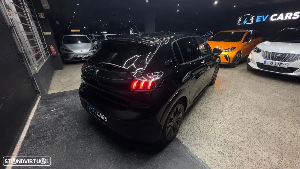 Peugeot e-208 Active Pack - 9