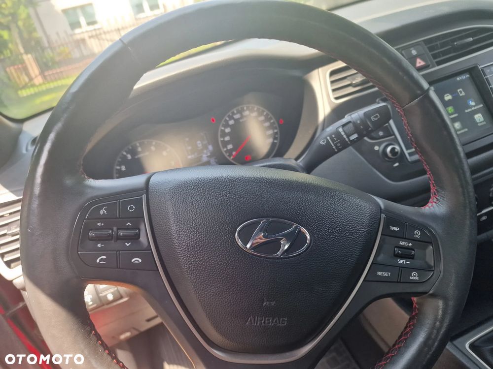 Hyundai i20 1.2 Comfort - 10