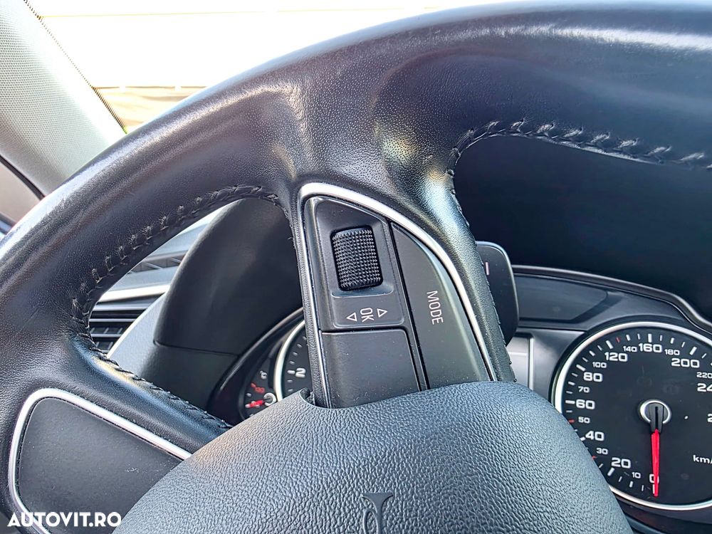 Audi Q5 2.0 TDI Quattro S tronic Design - 29