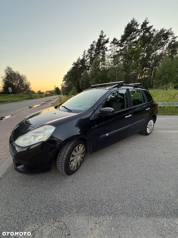 Renault Clio 1.2 16V TCE Alize Euro5 - 1