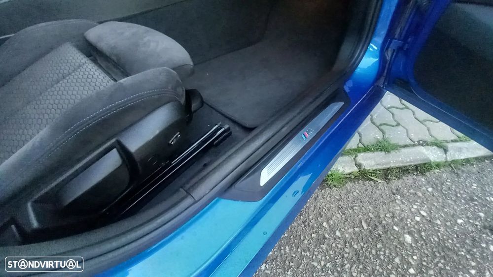 BMW 118 d Pack M - 18