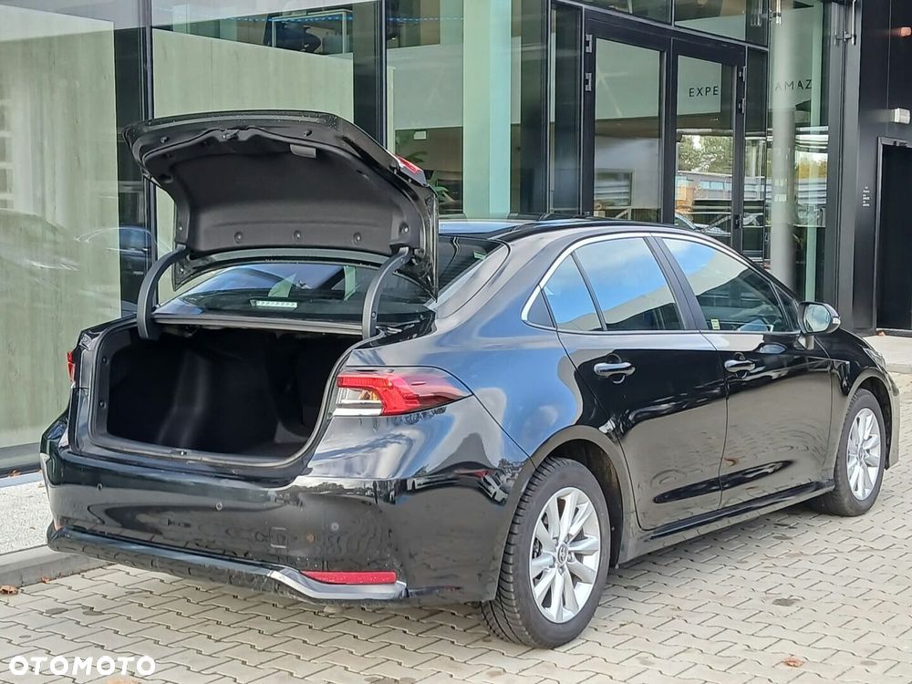 Toyota Corolla - 33