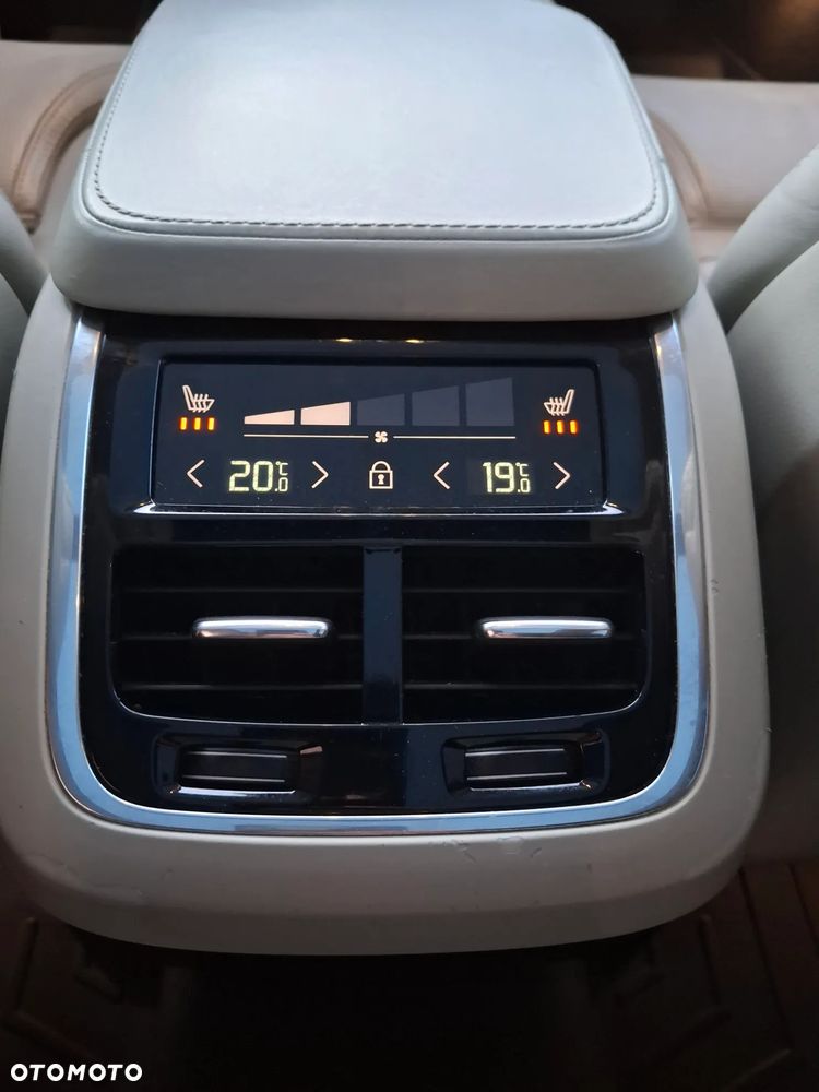 Volvo XC 90 T6 AWD Inscription 7os - 17