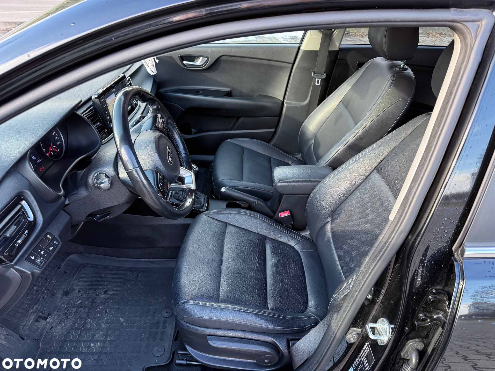 Kia Rio 1.0 T-GDI 120 Platinum Edition - 15