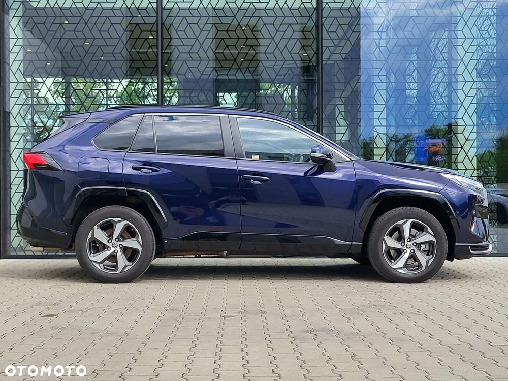 Toyota RAV4 - 3