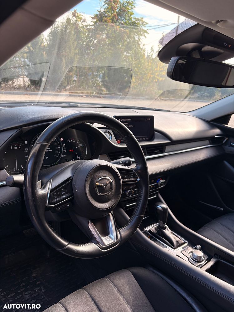 Mazda 6 - 8