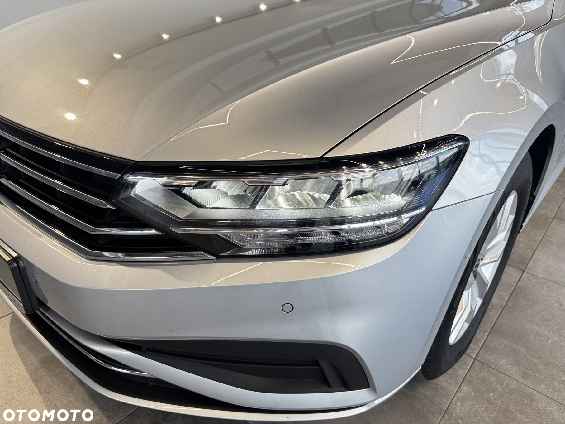 Volkswagen Passat - 15