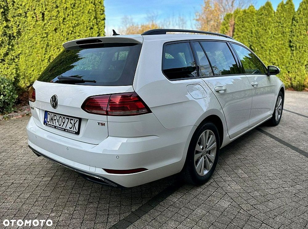 Volkswagen Golf Variant - 4