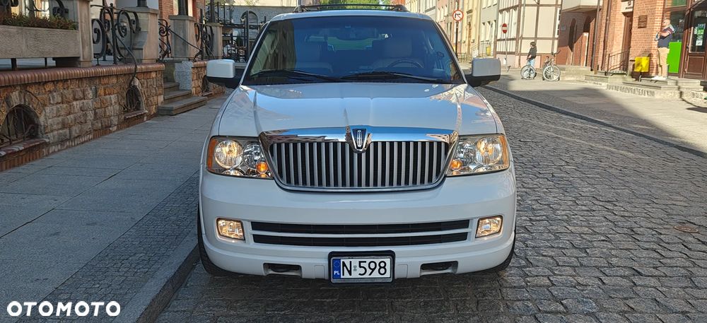 Lincoln Navigator 5.4 4WD - 4