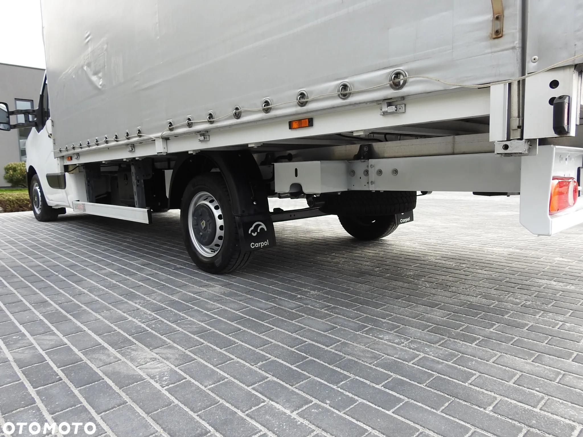Renault MASTER PLANDEKA 10 PALET WEBASTO TEMPOMAT KLIMATYZACJA LEDY PNEUMATYKA 165KM [ 527917 ] - 17