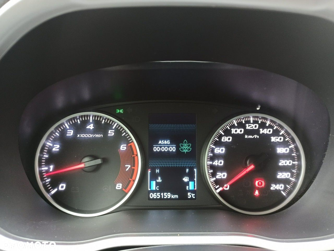 Mitsubishi Eclipse Cross - 17