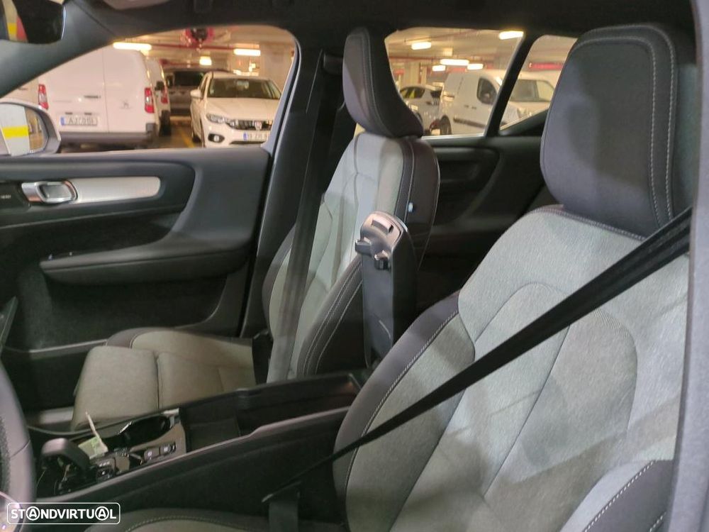 Volvo XC 40 1.5 T4 PHEV Plus Bright - 5