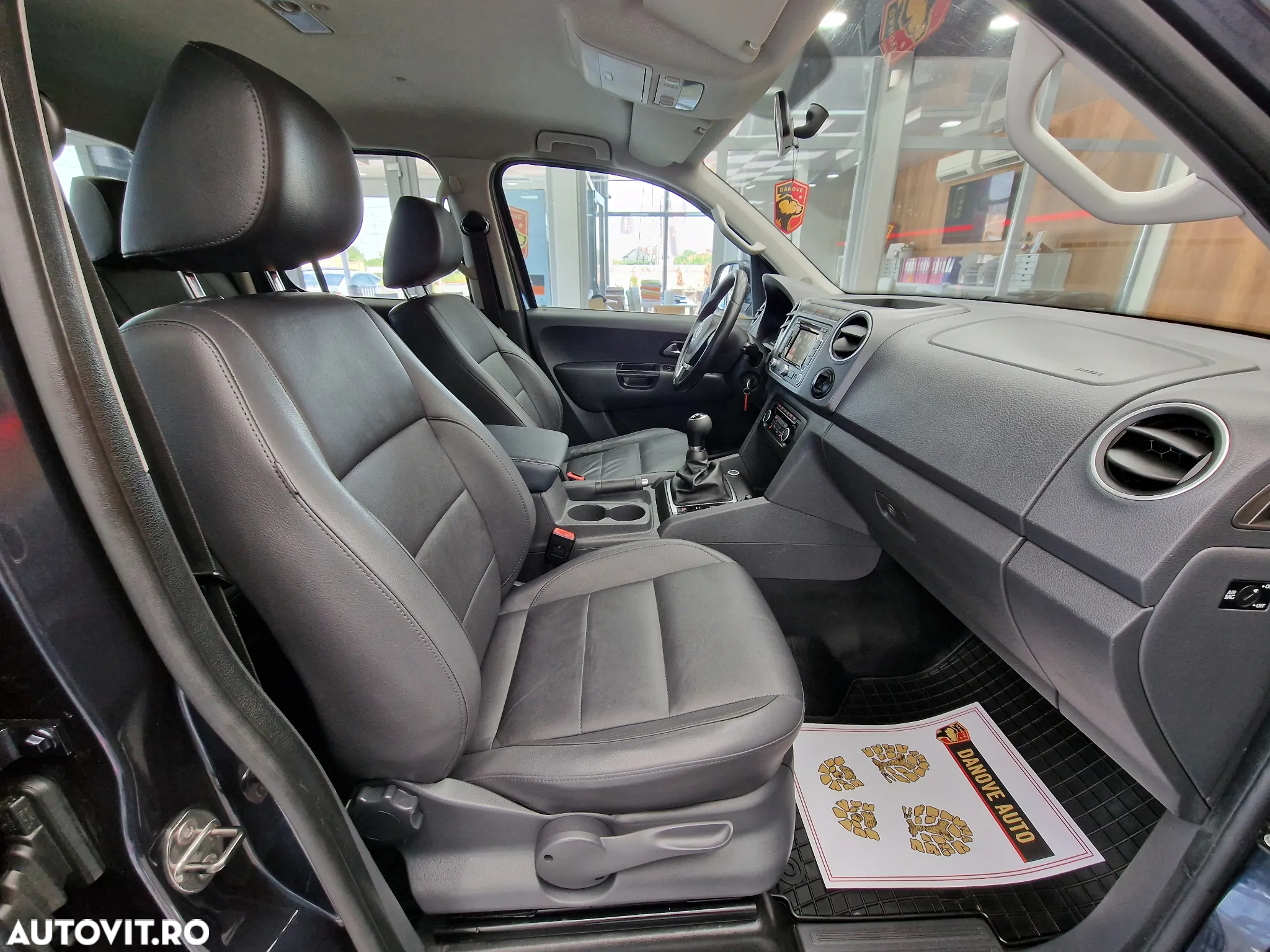 Volkswagen Amarok - 14