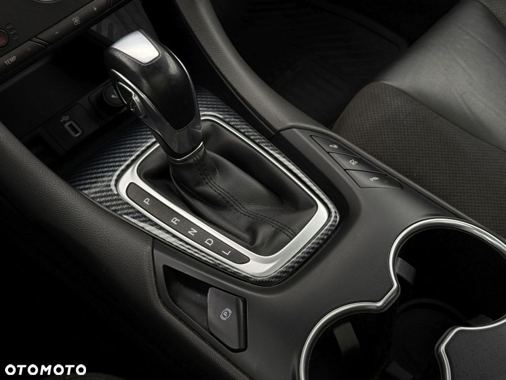 Ford Mondeo - 22